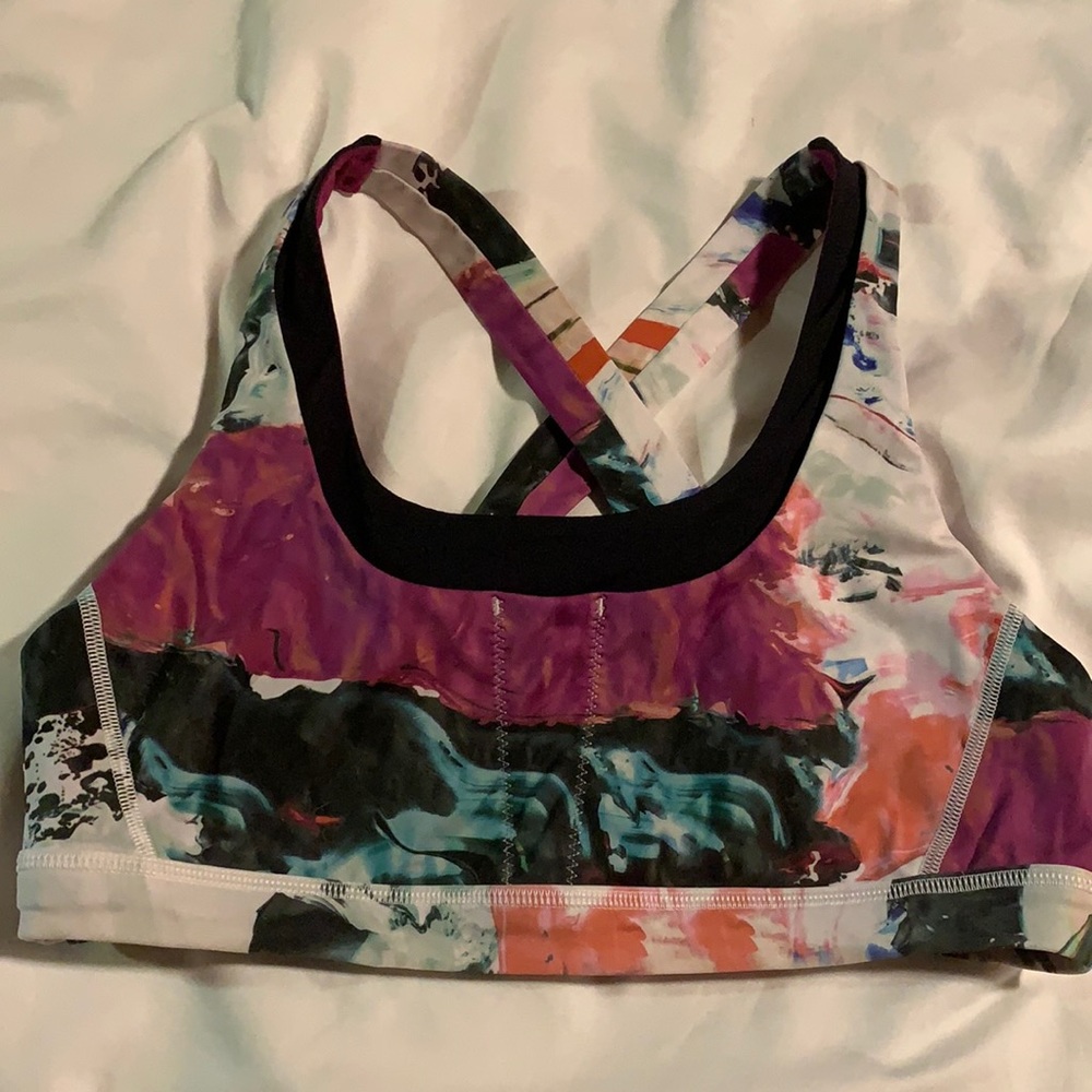 Lululemon -Run stuff your bra